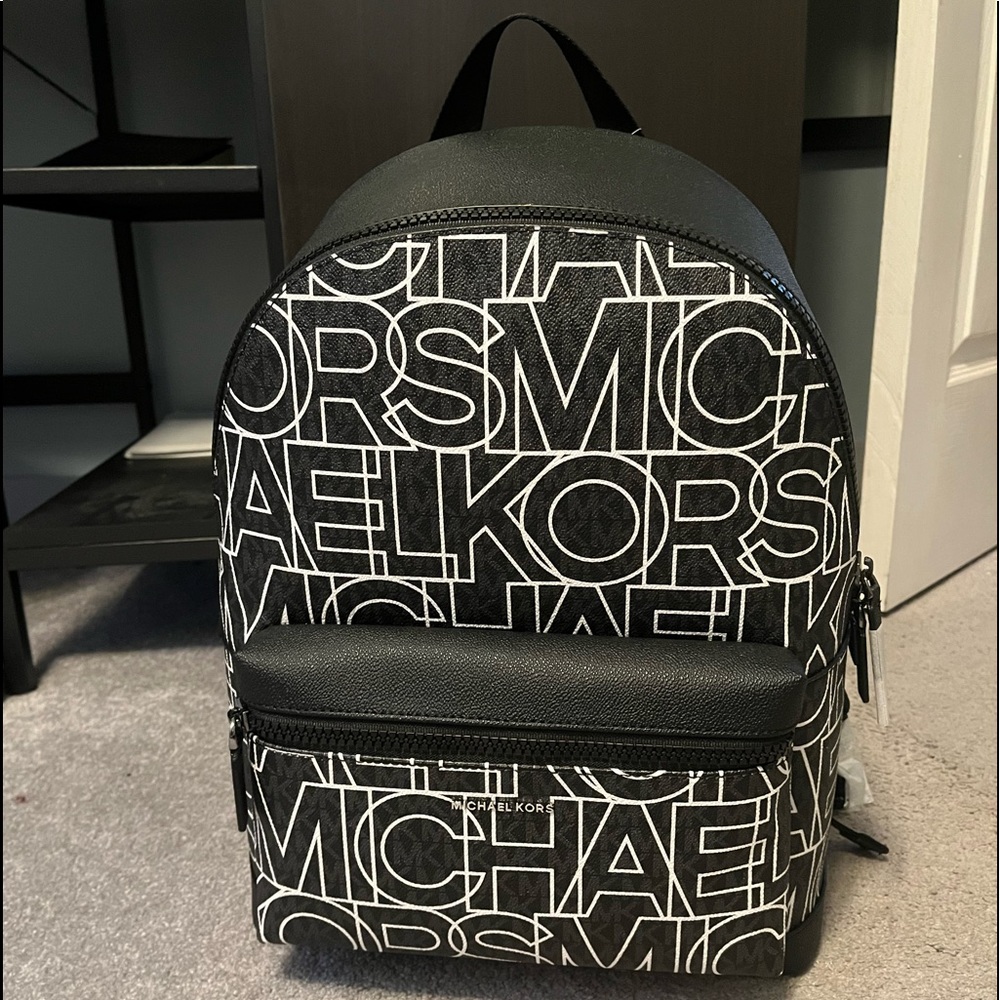 NEW Michael Kors Bakcpack